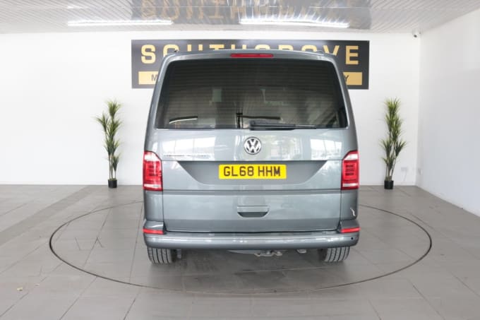 2018 Volkswagen Transporter Shuttle
