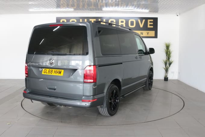 2018 Volkswagen Transporter Shuttle