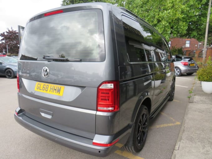 2018 Volkswagen Transporter Shuttle