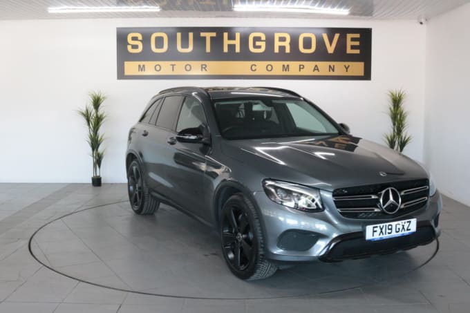 2025 Mercedes-benz Glc