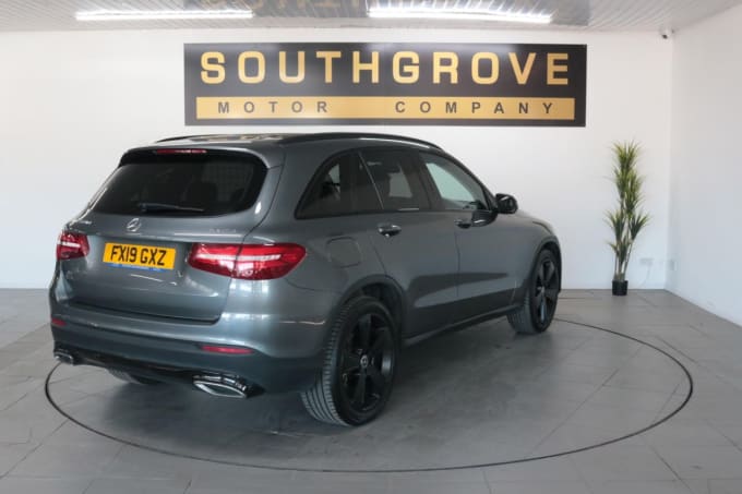 2025 Mercedes-benz Glc