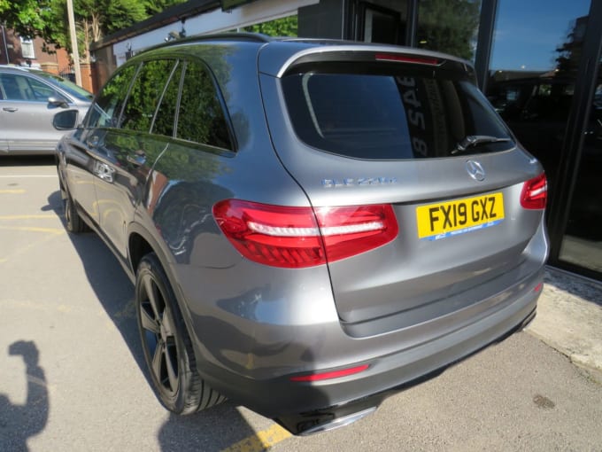 2025 Mercedes-benz Glc