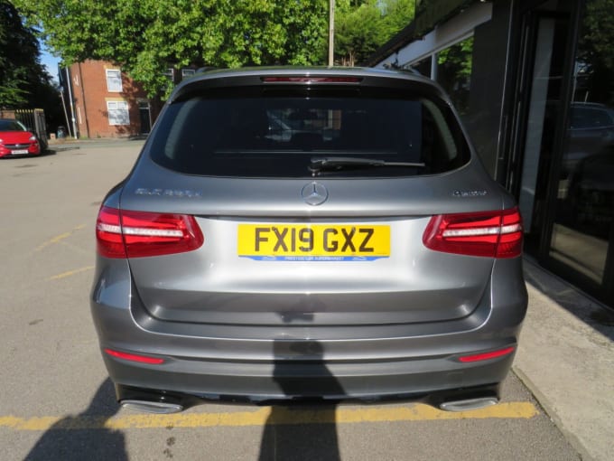 2025 Mercedes-benz Glc