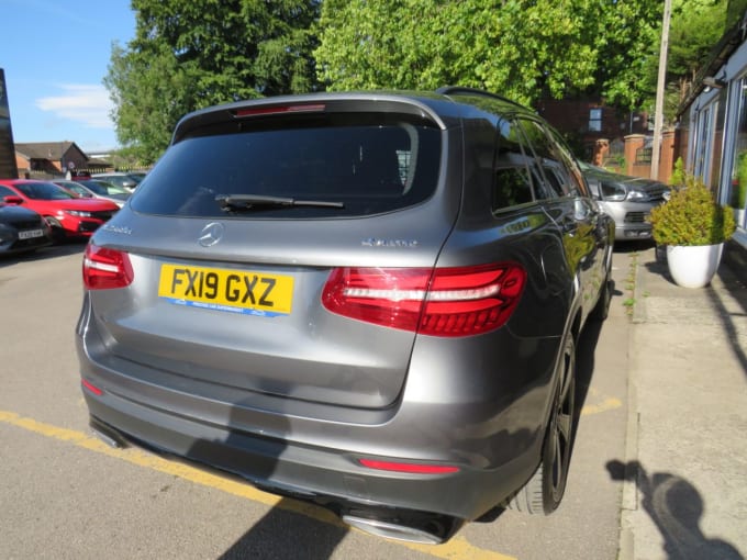 2025 Mercedes-benz Glc