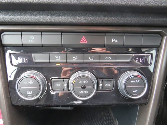 2025 Volkswagen T-roc