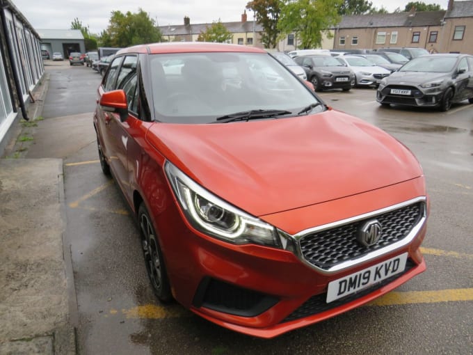2025 Mg Mg3