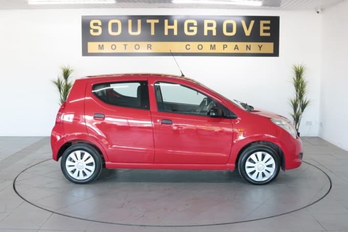 2025 Suzuki Alto