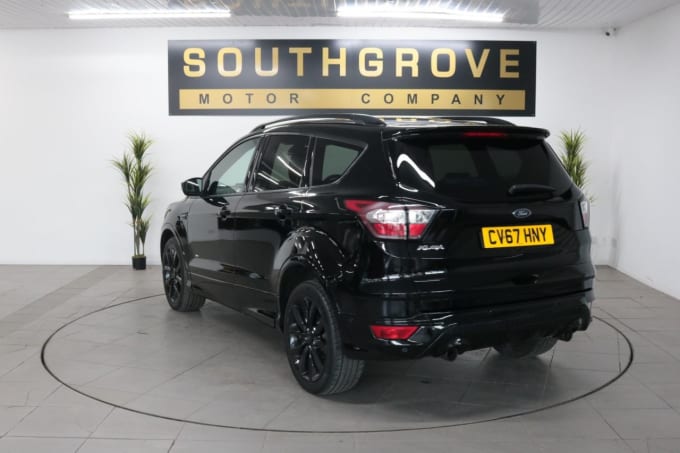 2025 Ford Kuga