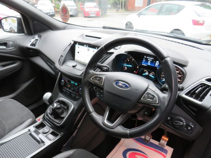 2025 Ford Kuga