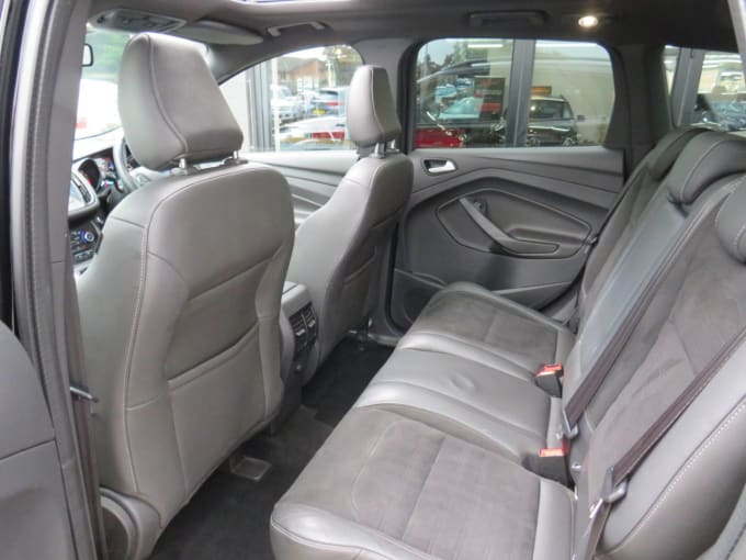2025 Ford Kuga
