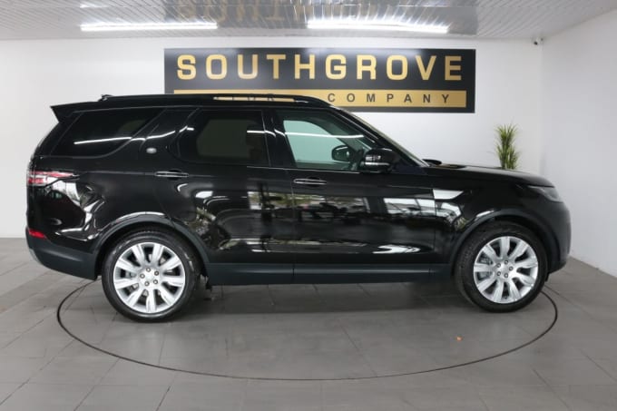 2025 Land Rover Discovery