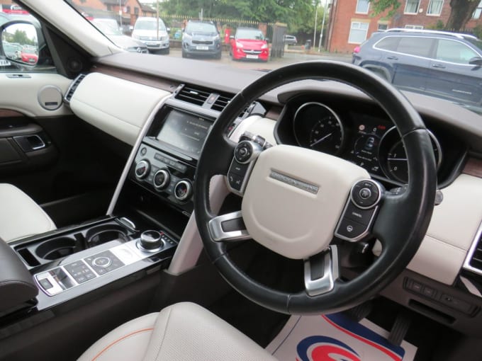 2025 Land Rover Discovery