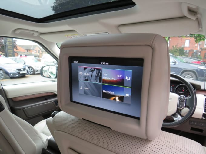 2025 Land Rover Discovery