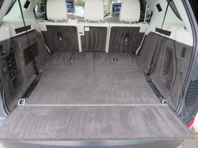 2025 Land Rover Discovery