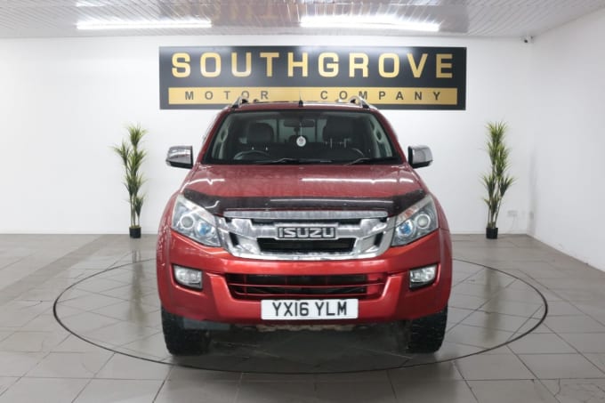 2025 Isuzu D-max