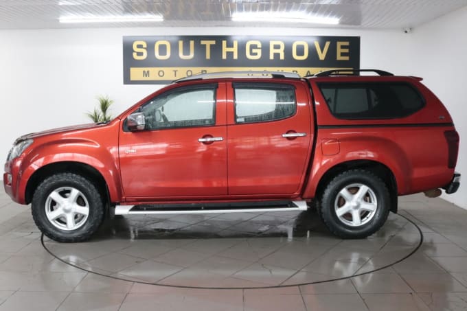 2025 Isuzu D-max