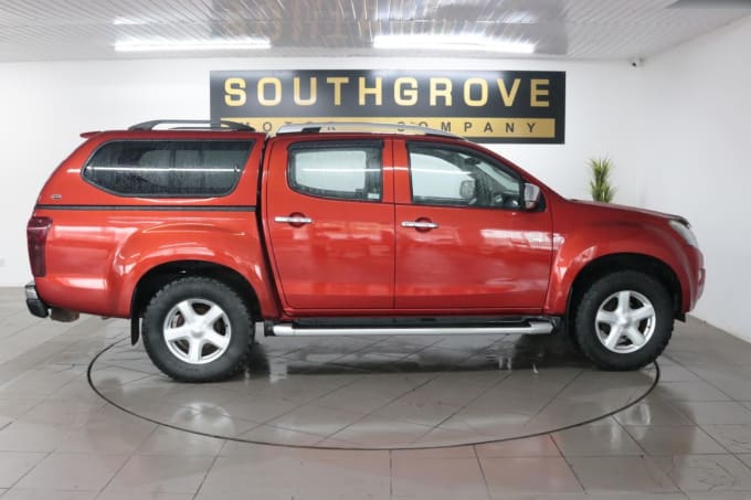 2025 Isuzu D-max