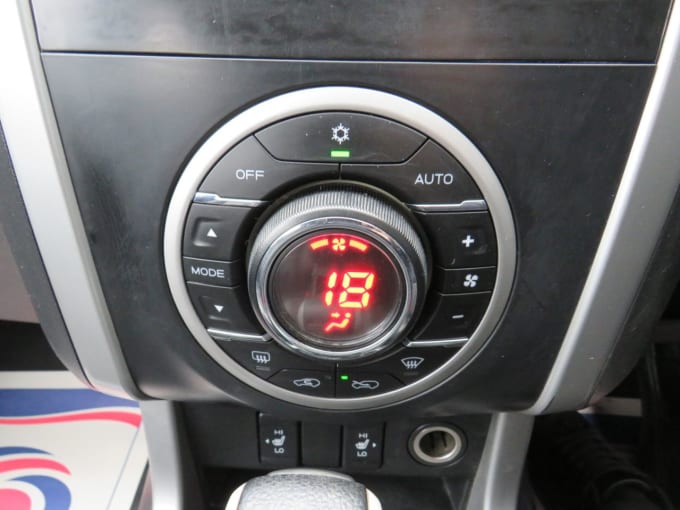 2025 Isuzu D-max