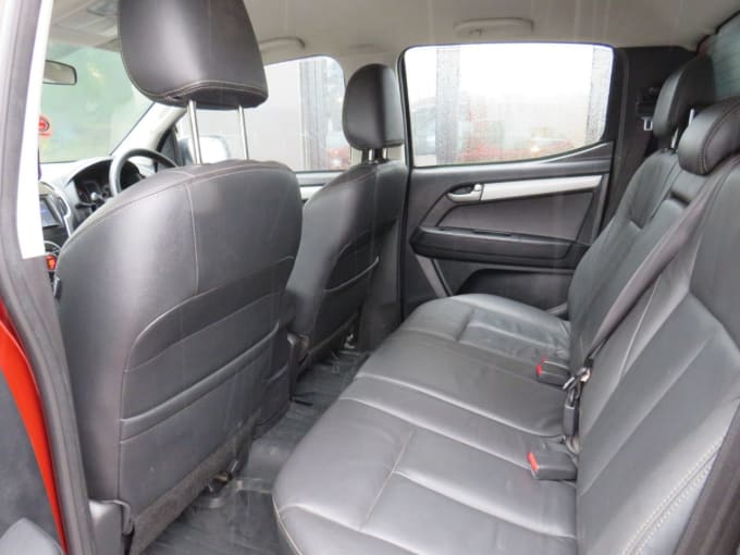 2025 Isuzu D-max