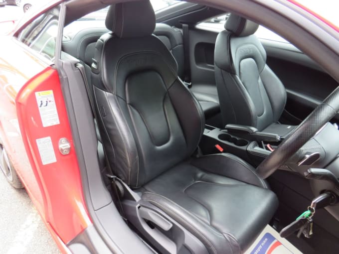 2025 Audi Tt Rs
