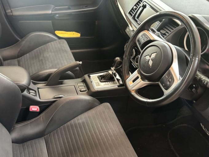 2025 Mitsubishi Lancer
