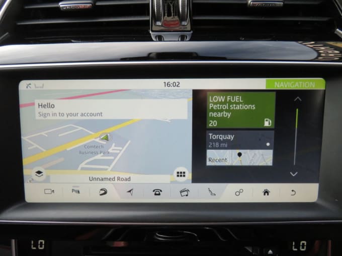 2025 Jaguar Xe