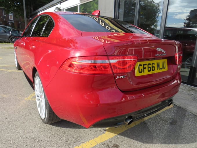 2025 Jaguar Xe
