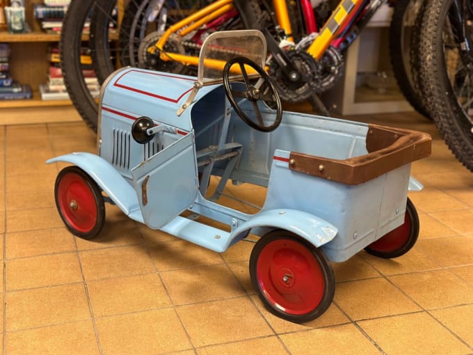 2024 Pedalcars Triang