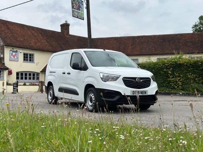 2024 Vauxhall Combo