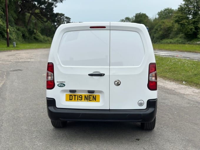 2024 Vauxhall Combo