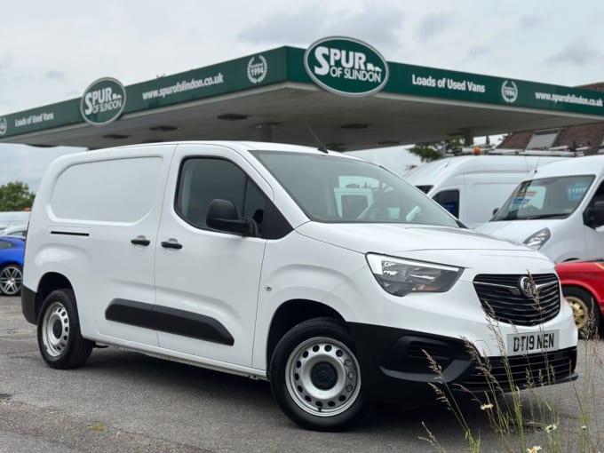 2024 Vauxhall Combo