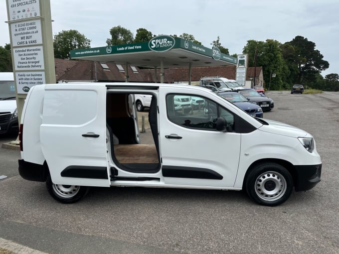 2024 Vauxhall Combo