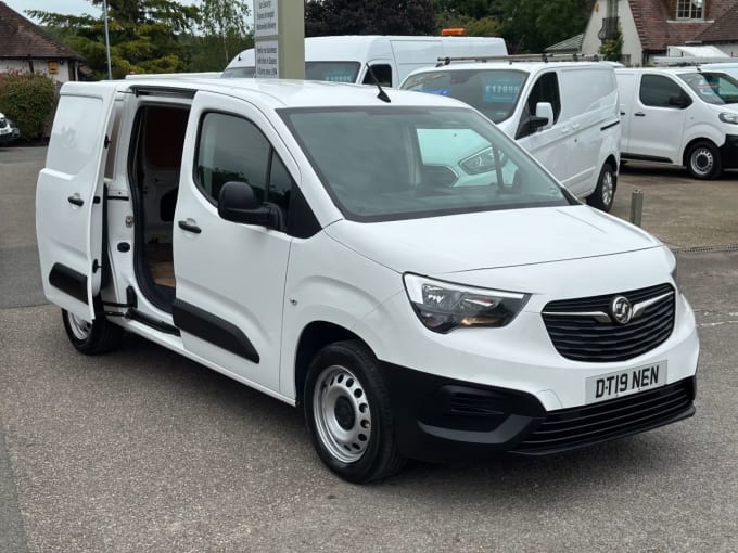 2024 Vauxhall Combo