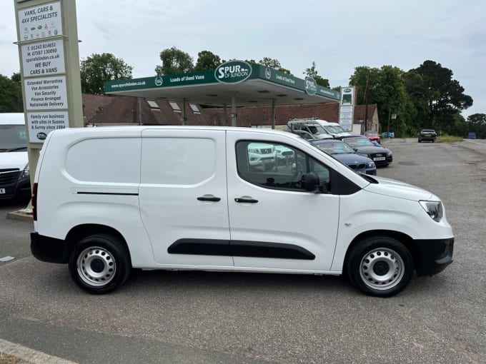 2024 Vauxhall Combo