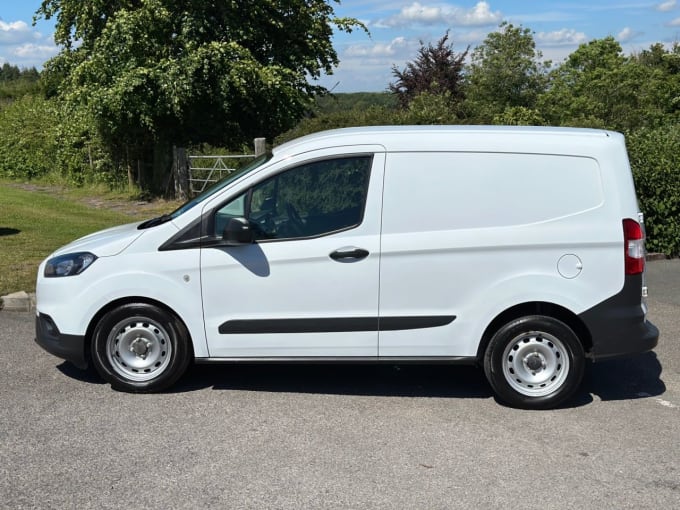 2024 Ford Transit Courier