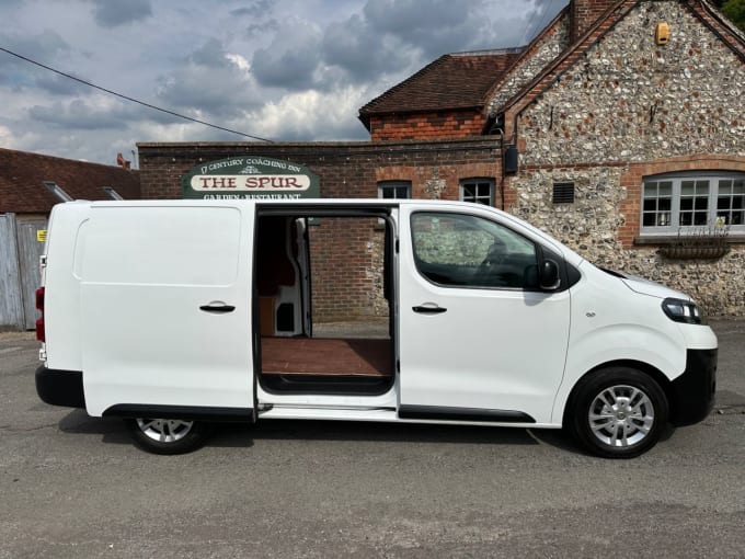 2024 Vauxhall Vivaro