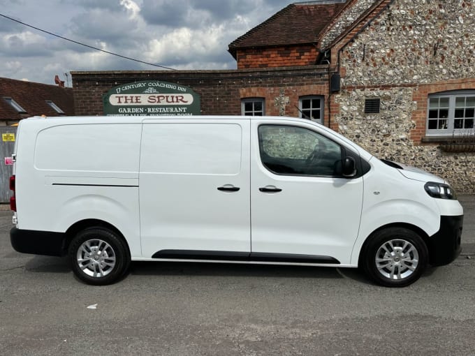 2024 Vauxhall Vivaro