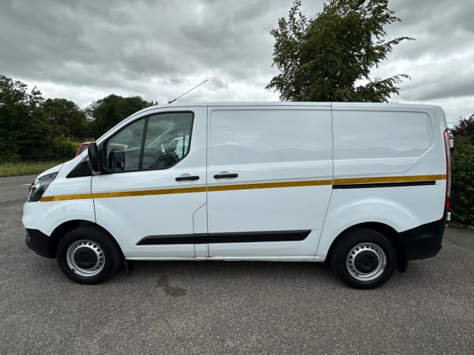 2024 Ford Transit Custom