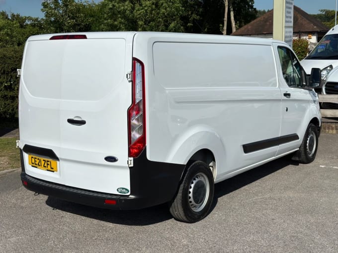 2024 Ford Transit Custom