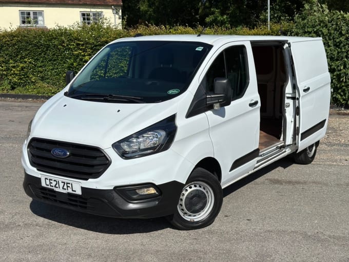 2024 Ford Transit Custom