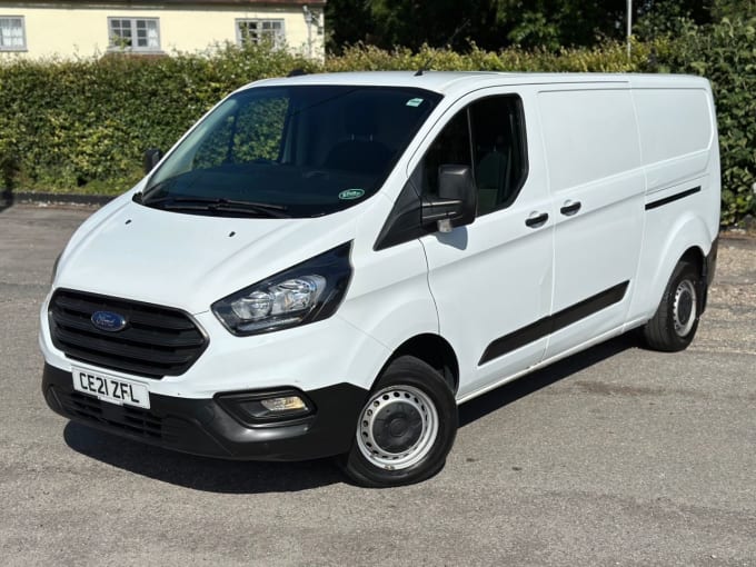 2024 Ford Transit Custom