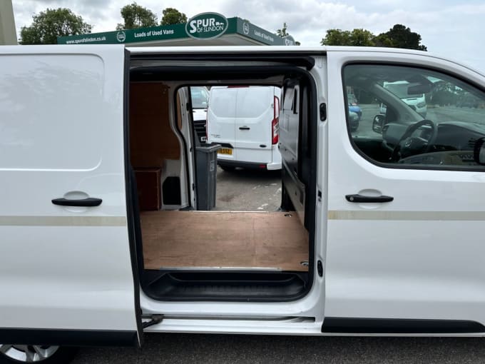 2024 Vauxhall Vivaro