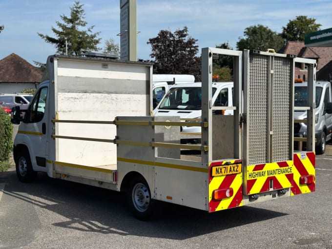 2025 Peugeot Boxer