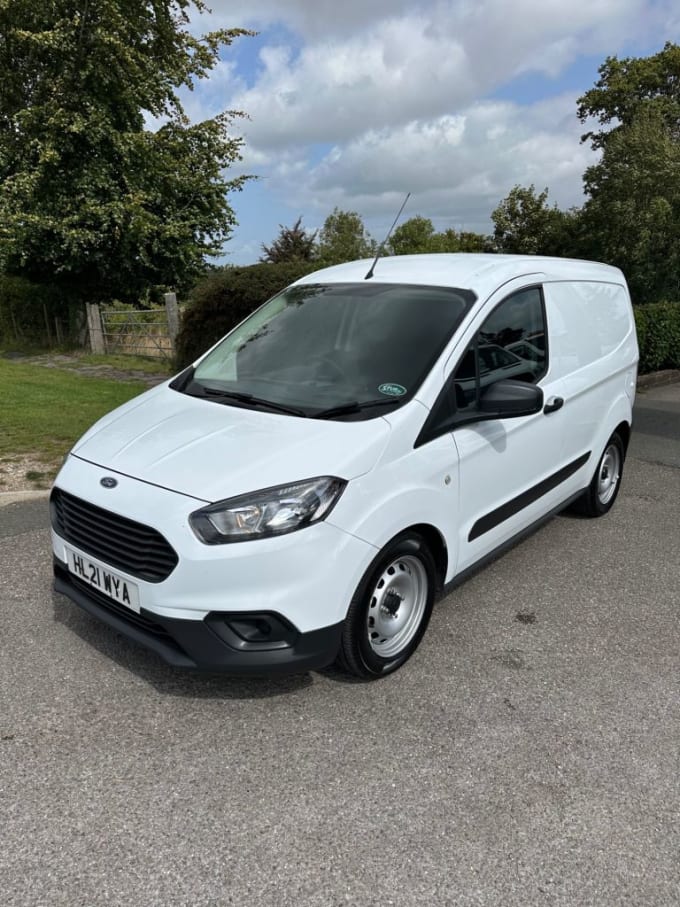 2024 Ford Transit Courier