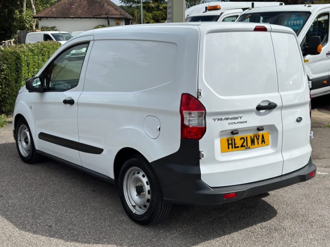 2024 Ford Transit Courier