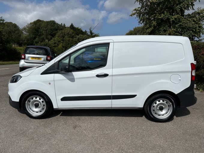 2024 Ford Transit Courier