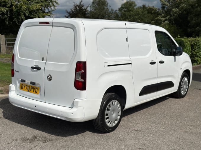 2024 Vauxhall Combo