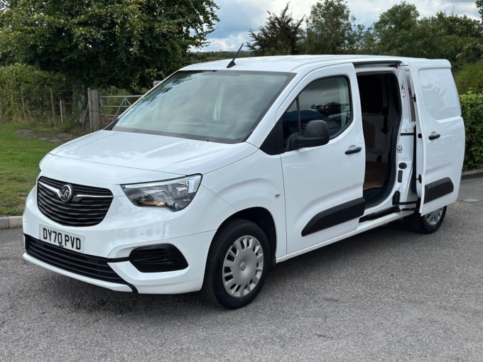 2024 Vauxhall Combo