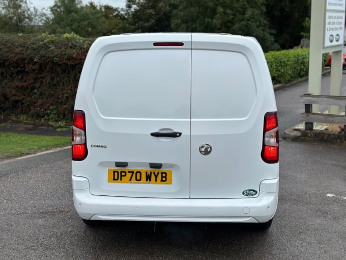 2024 Vauxhall Combo