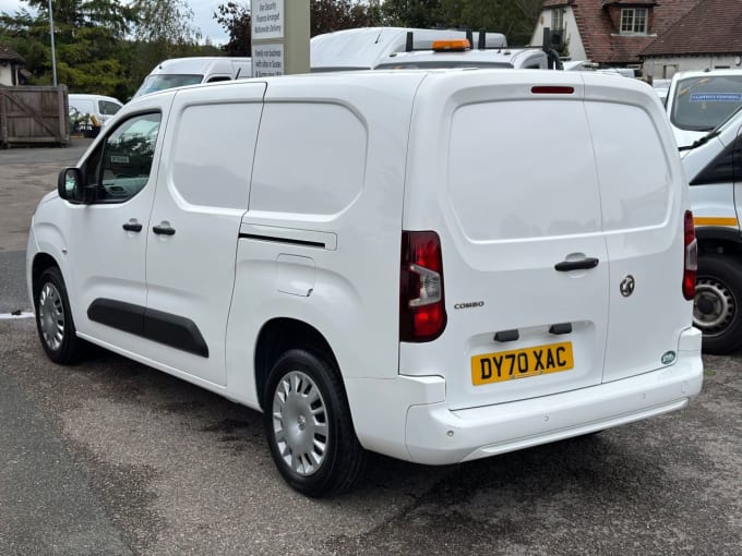 2024 Vauxhall Combo